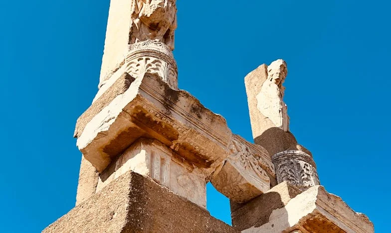 „Ia-l cu tine, pentru totdeauna” – Povestea unei bunici, a unui nepot și a unei familii sfâșiate