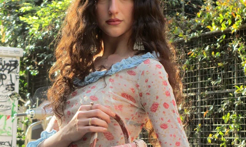 Nu sunt slujnica soacrei mele – Lupta mea pentru libertate