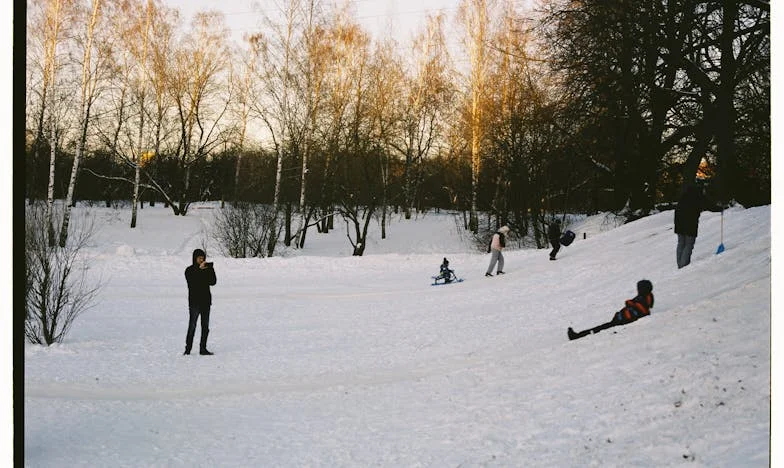 Alungată după vestea sarcinii, părinții mei mi-au cerut ajutor după un deceniu