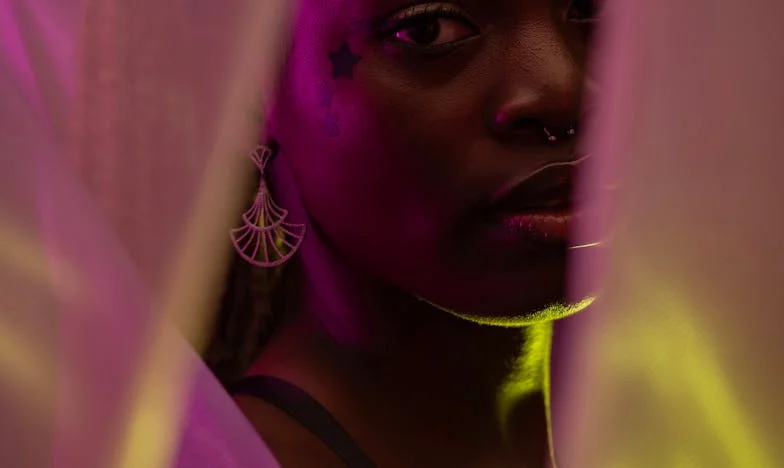 Când lumea se prăbușește în jurul tău: Povestea unei mame singure