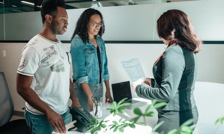 „De ce nu ai bani pentru mine?” – Povestea unei familii la răscruce