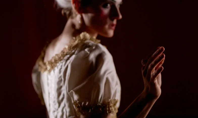 Între două lumi: Povestea unei soacre care învață să accepte