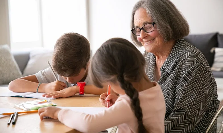 „Mama mi-a spus: ori ea, ori eu” – Povestea destrămării familiei mele din cauza prăpastiei dintre generații