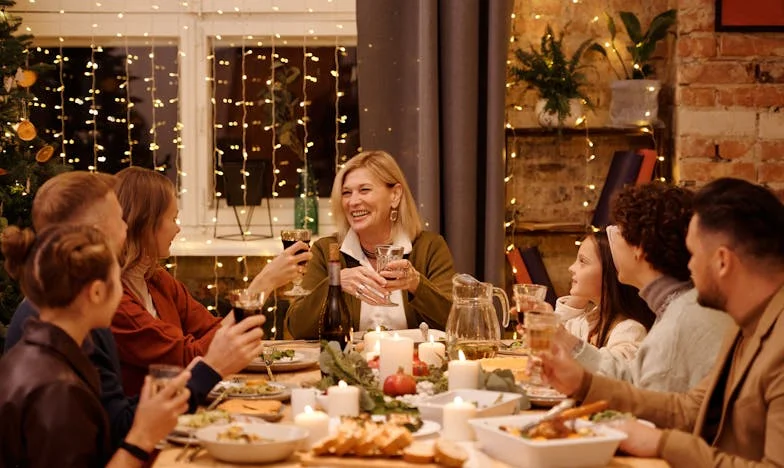 Nu mă lăsa să fiu mică: Povestea unei ființe care a învățat să nu mai ceară voie să fie ea însăși