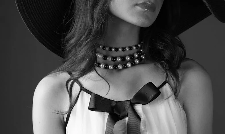 Nu mi-am imaginat niciodată că voi ajunge să-mi salvez viața prefăcându-mă moartă