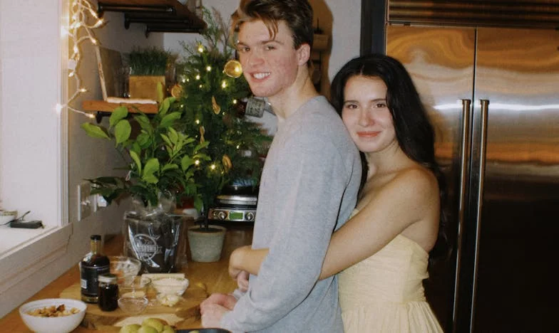 Cum i-am spus nurorii mele că e mamă, nu mai e copilă: povestea unei mame românce