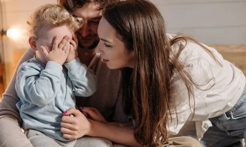 Cutia Nedesfăcută: Povestea unei Căsnicii Între Tăceri și Neînțelegeri