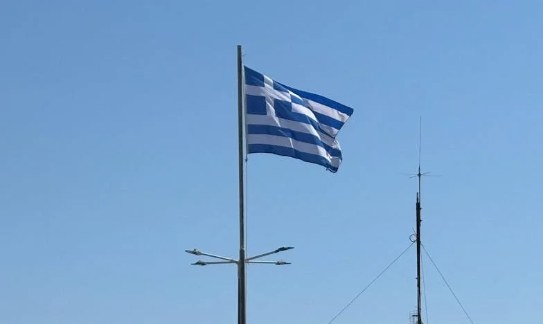 Între două iubiri: Când fiica mea refuză să-mi accepte noua șansă la fericire