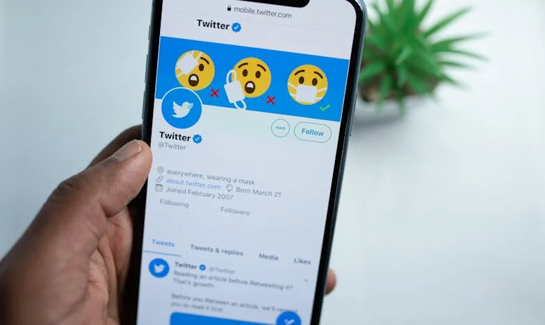 Povara adevărurilor nespuse: Viața mea după 60 de ani