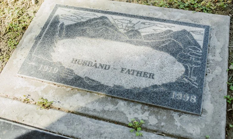 „Te descurci tu, că doar mereu ai fost tare!”: Povestea unei femei care a obosit să fie stânca tuturor