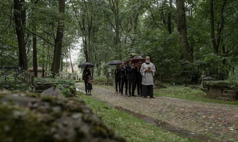 Boli atât de tare: Viața mea ca unealtă în mâinile părinților mei