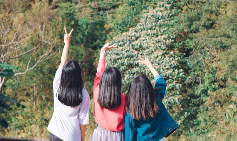 „Când fiica mea avea 12 ani, am plecat la muncă în Italia: Acum mă urăște pentru că am abandonat-o când avea cea mai mare nevoie de mine”