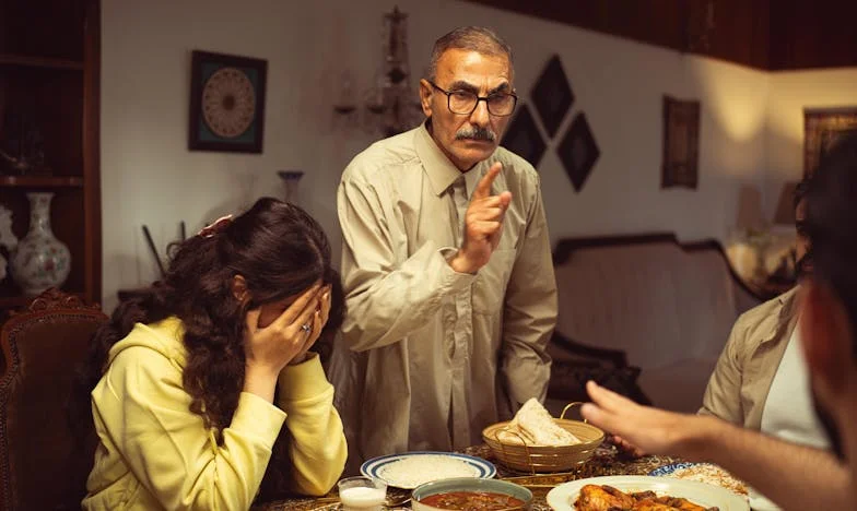 Când îți iau nepoții: Povestea Elenei din Ploiești