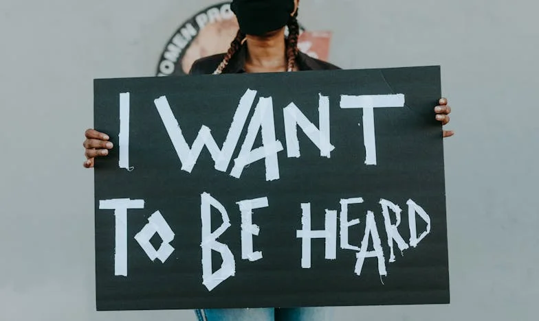 M-a părăsit cu un SMS, dar nici el nu știa ce ascund... Povestea mea, Francesca