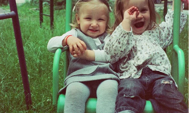 Nașterea fiului meu: ziua în care am fost rănită de cel care trebuia să-mi fie sprijin