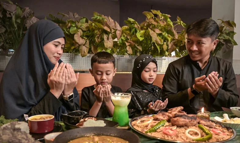 Umbrele din trecutul soției mele: Povestea nespusă a copilăriei ei