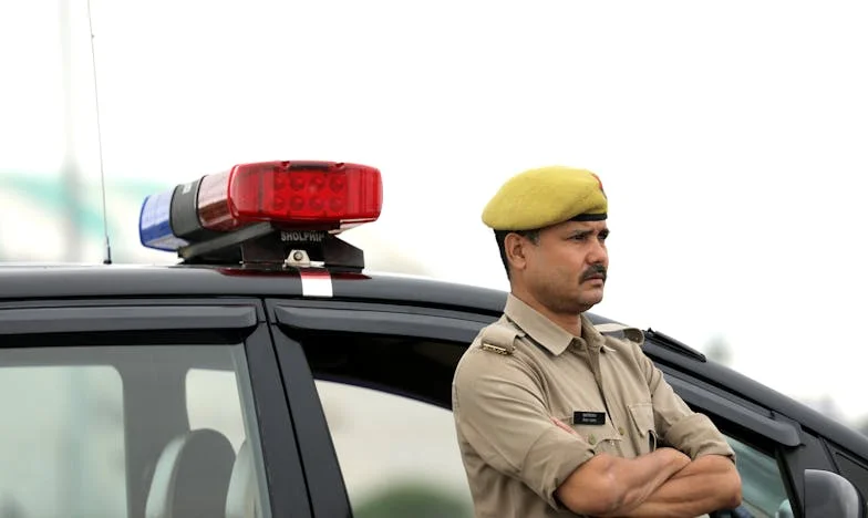 Dincolo de Ușile Închise: Când Mama Îți Răpește Moștenirea – Povestea Mea Despre Adevăr și Demnitate