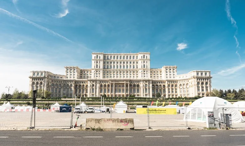 Fără Tată în Cartierul de la Margine: Secretul Mamei Mele