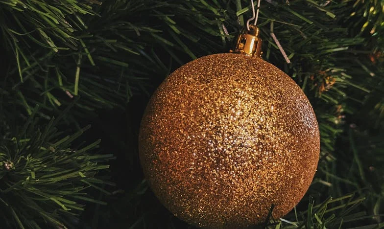 Fiica mea se rușinează cu mine pentru că nu o pot ajuta financiar – povestea unei mame pensionare