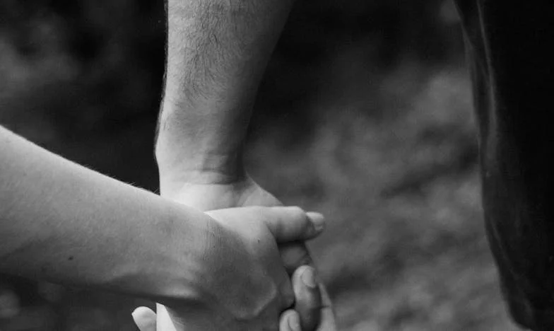 În umbra tatălui: Casa care nu a fost niciodată a mea