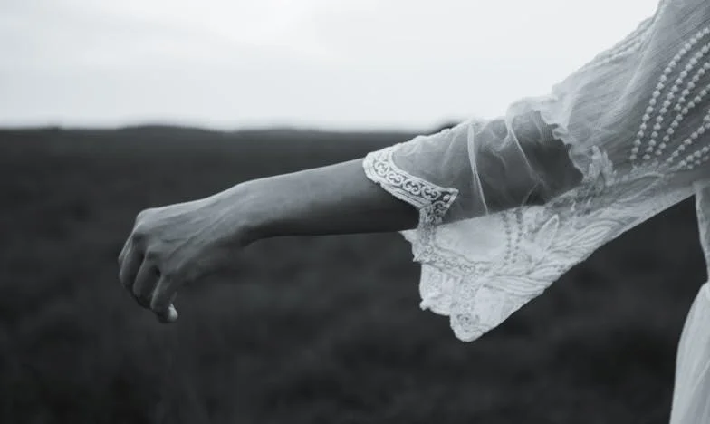 În ziua în care am ieșit la pensie, soțul meu mi-a spus că pleacă la alta