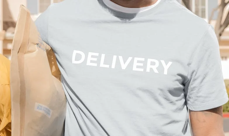 Între două case: Povestea unei alegeri imposibile între dragoste, bani și familie