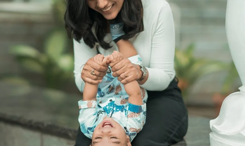 Între loialitate și iubire: Povestea unei fiice în căutarea propriei fericiri