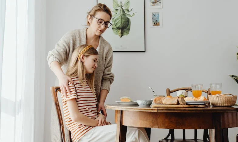 Noaptea în care mi-am dat afară fiul și nora – limita pe care nu am mai putut-o ignora