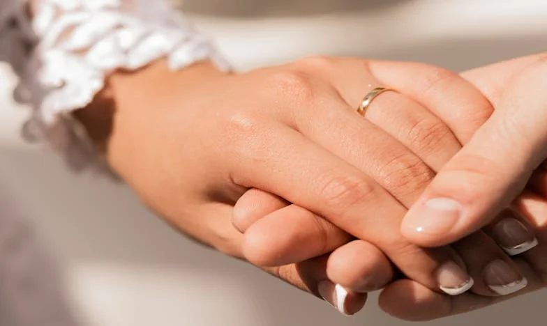 Nu vreau ca fiul soțului meu să locuiască cu noi: Poveste despre iubire, teamă și limite