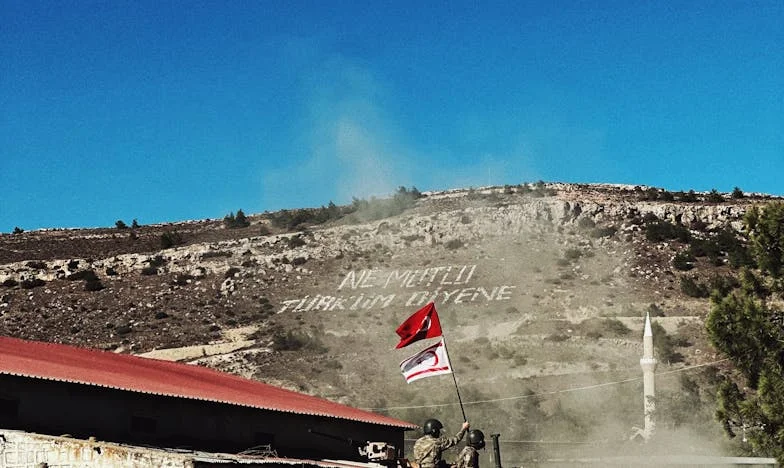 Răzbunarea Laurei la Alimentara: O lecție neașteptată despre mândrie și iertare