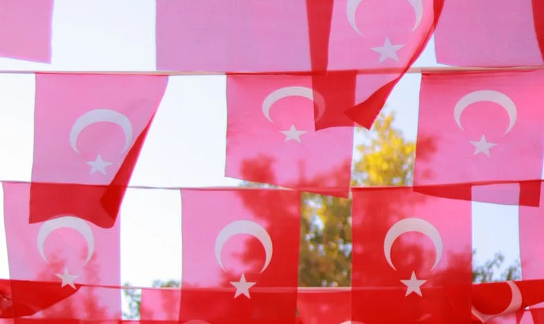 „Vino la mine la o cafea, Ilinca...” – Povestea unei despărțiri care nu s-a terminat niciodată