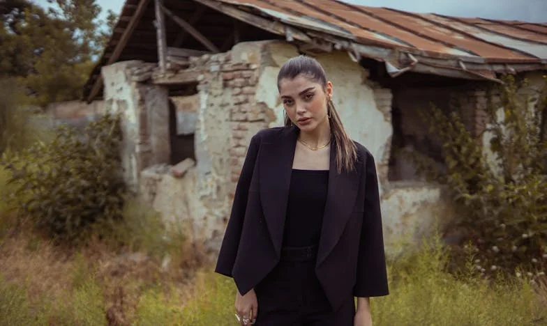Když modlitba není modlitbou: Příběh jedné zrady v srdci malého města