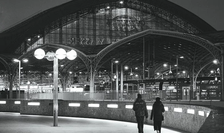 Když babička zavřela dveře: Příběh o rodině, která se rozpadá na kousky