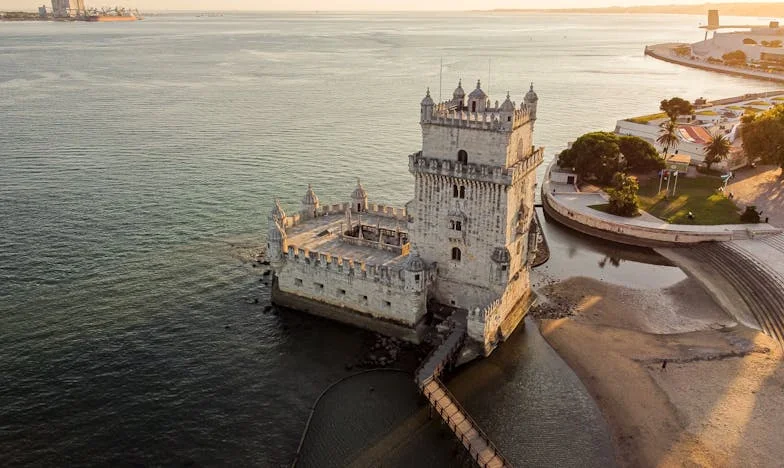 Vůně zrady: Jak mi parfém odhalil manželovu nevěru