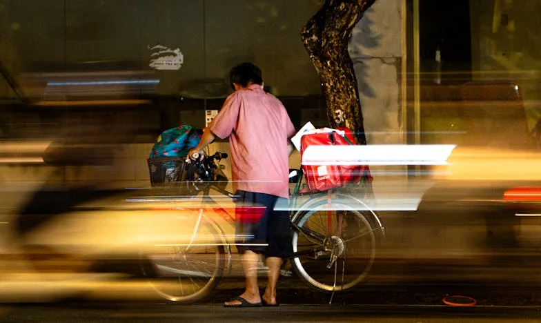 Kdy jsem přestala mluvit s tchyní: Jak ticho zachránilo naše manželství