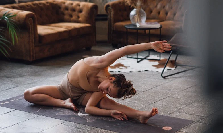 Když jsem uvěřila úsměvu své tchyně: Příběh o důvěře, zradě a rodinných válkách