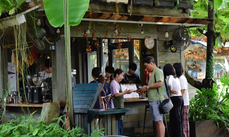 Když smích bolí: Příběh matky a syna, který se směje, když by měl plakat