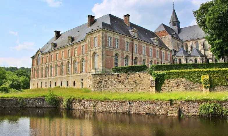 Mezi dvěma sestrami: Tíha matčiny volby