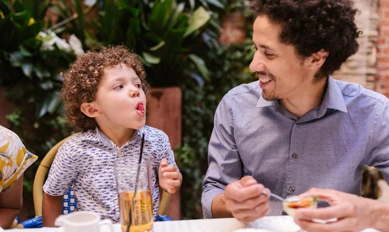 Vrátil se z pracovní cesty a požádal o rozvod: Jak mi babiččina moudrost zachránila manželství