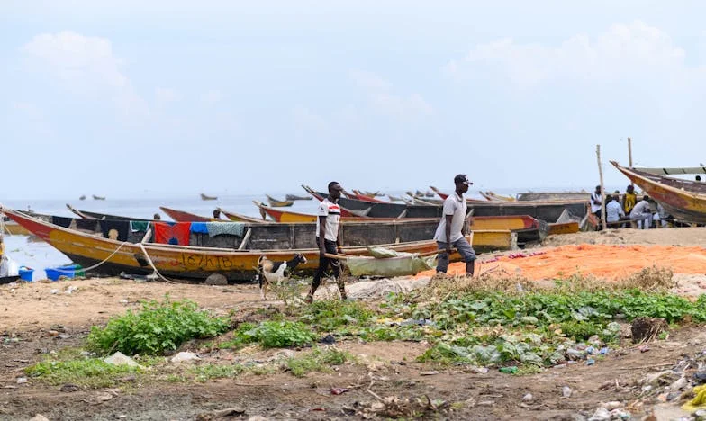 Zamykám za sebou dveře, protože už se na tebe nemůžu dívat: Příběh ženy, které se svět zhroutil v jediném okamžiku