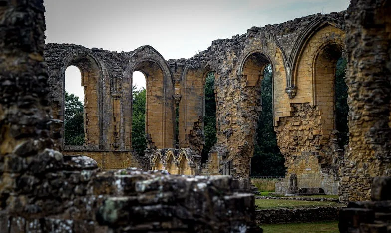 Dvě ohně ve mně: Příběh o volbách, které nás formují