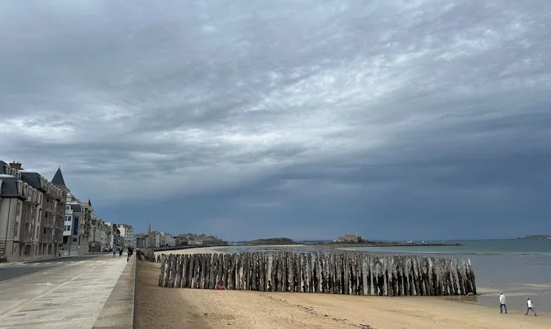 Kam jsi odešla? Příběh rodiny, tajemství a znovuzrození v Brně