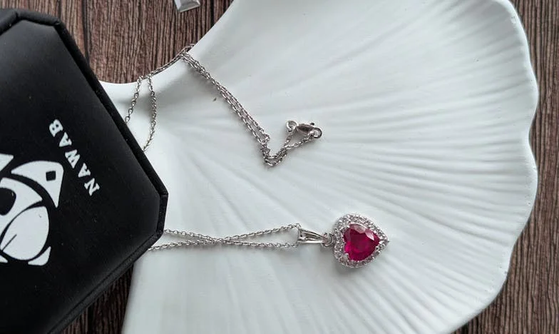 Když přišel účet za svatbu, láska byla vystavena zkoušce