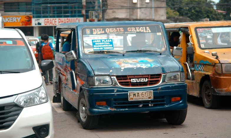 „Rozdělíme si účet, prosím tě“ — Příběh o moderních schůzkách a červených vlajkách