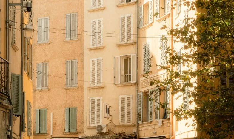 Jak jeden krém rozbil naši rodinu: Příběh o tchyni, která mi změnila život