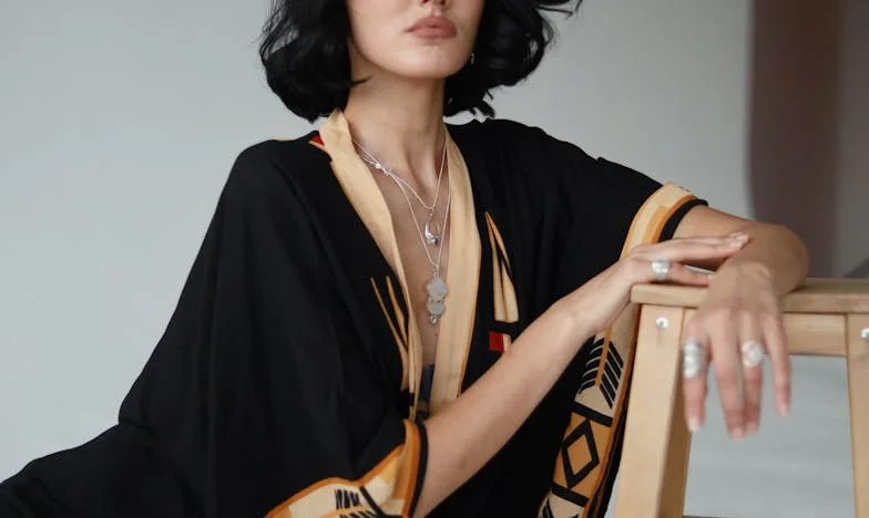 Když přátelství shoří na grilu: O ztracené důvěře a jednom letním večeru