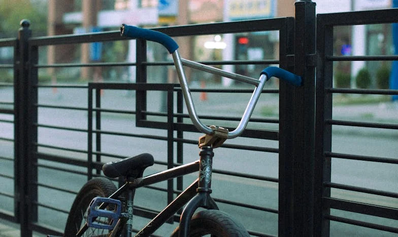 Když pravda bolí: Příběh Jany a boj za spravedlnost na českých ulicích