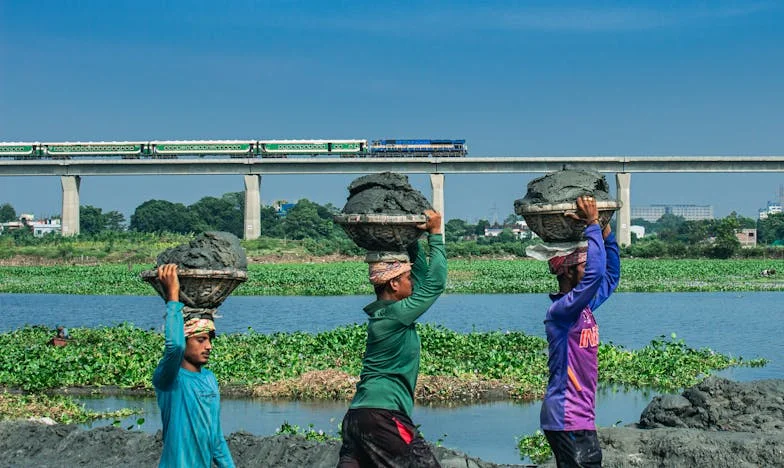 Když telefon zazvoní a bolí: Příběh jedné matky z Brna a její vzdálené dcery