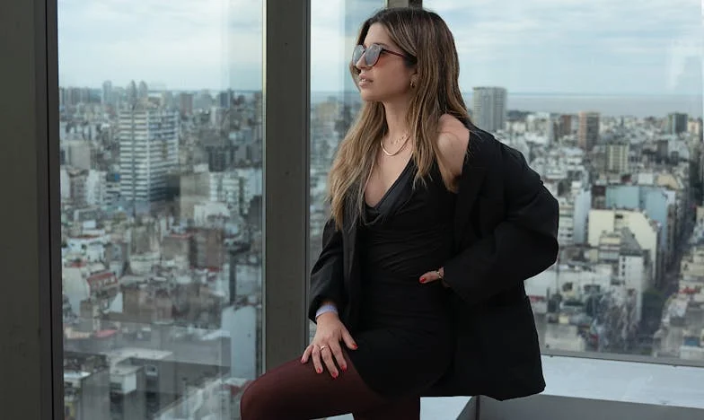 Když ti nejlepší přátelé zradí: Příběh o ztracené důvěře a boji za spravedlnost v české kanceláři