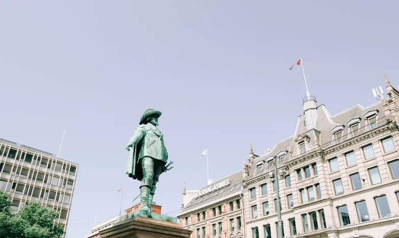 „Bezcitná! Ty nemáš děti, já jsem matka!“ – Jak mi švagrová zničila narozeniny, jen aby nemusela vracet peníze